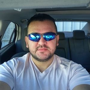 Meet your Posher, Jonathan